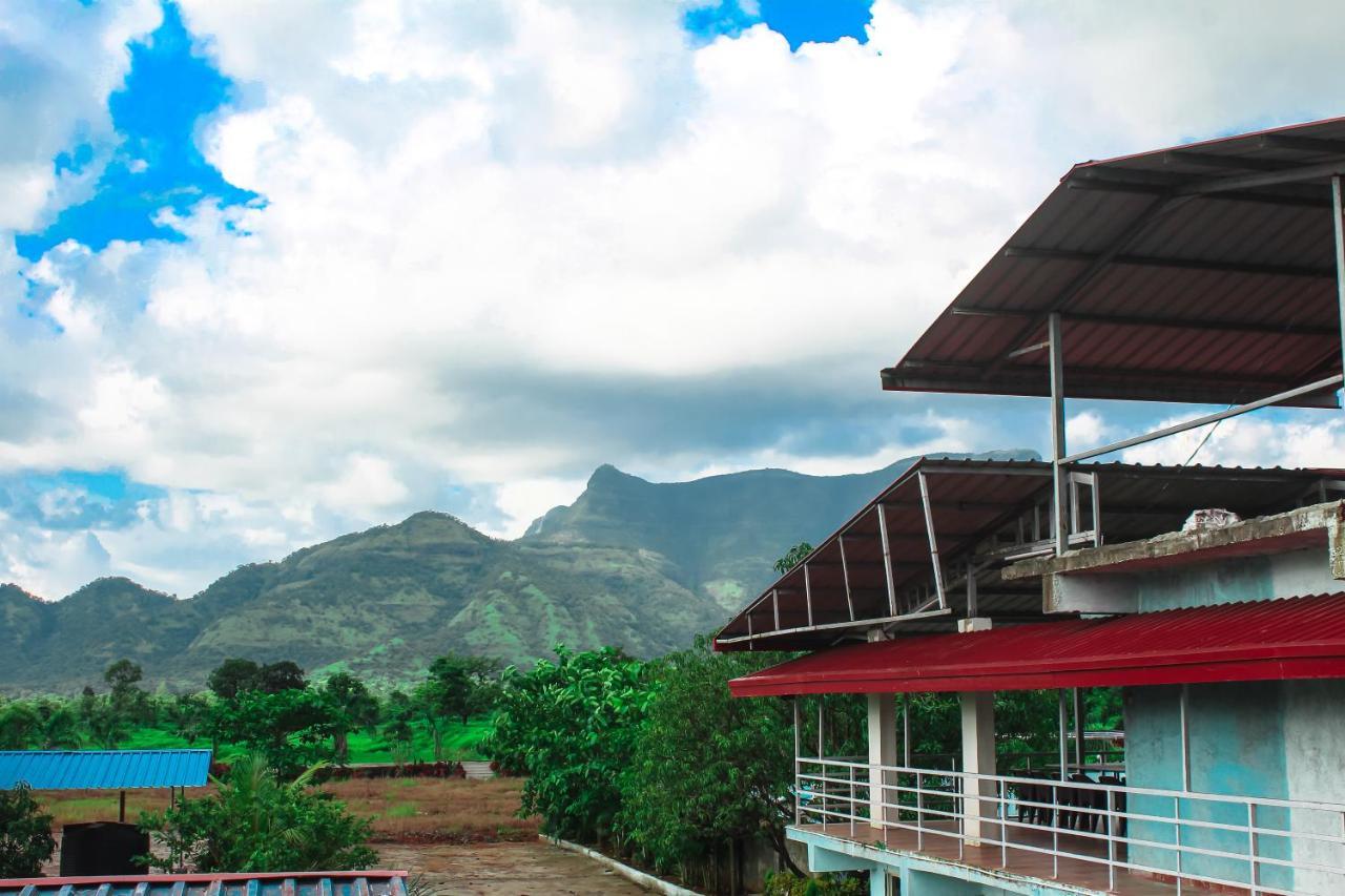 Sp Resort Panvel Chauk Bagian luar foto
