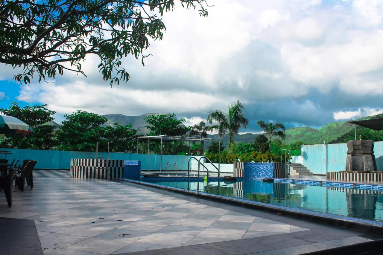 Sp Resort Panvel Chauk Bagian luar foto
